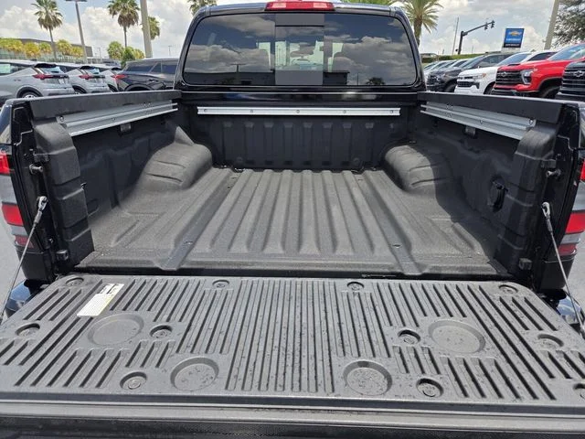 Used 2025 Black Nissan PRO-X image 16