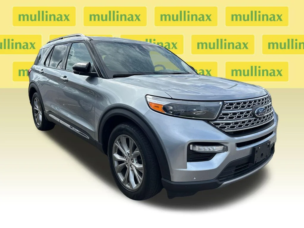 2020 Ford Explorer Limited RWD's photo