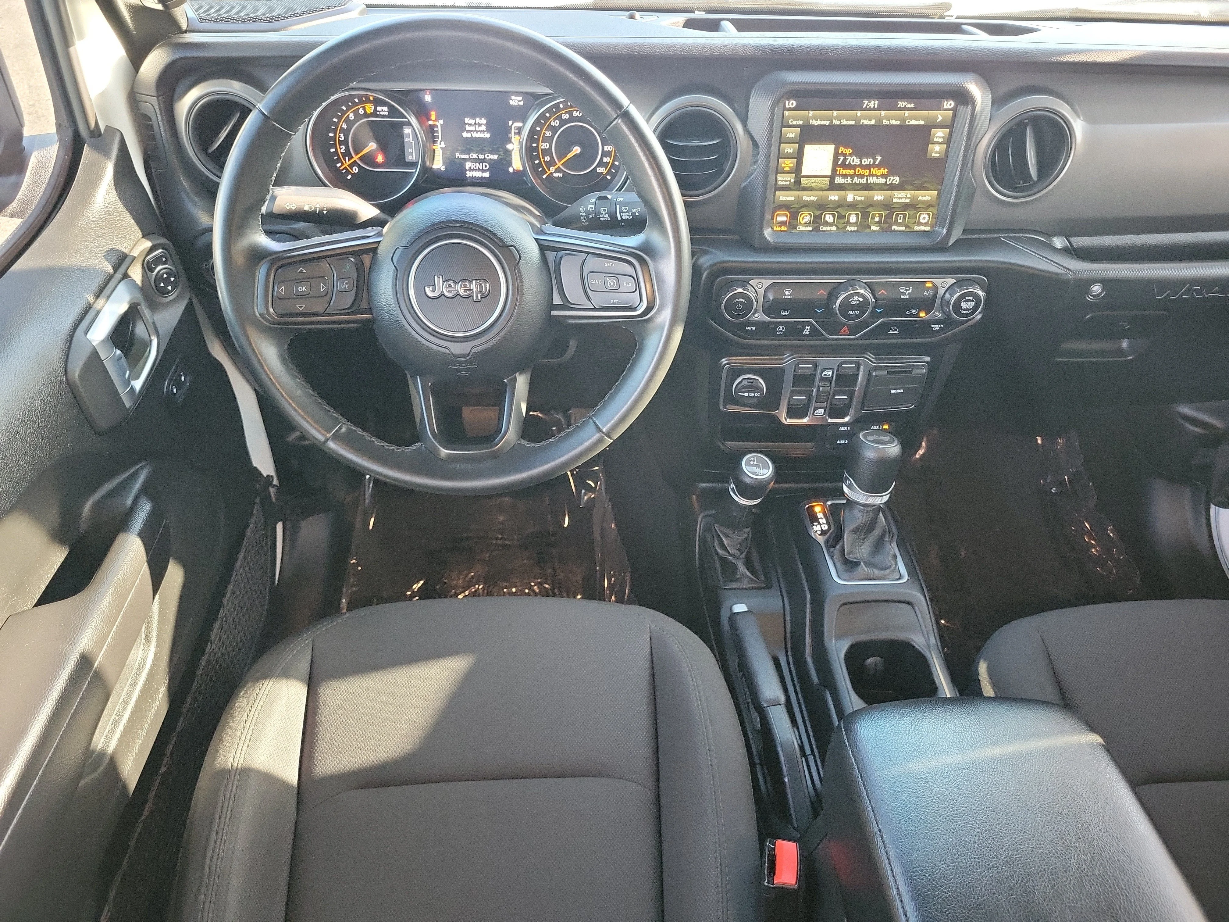 Used 2022 White Jeep Unlimited High Tide image 15