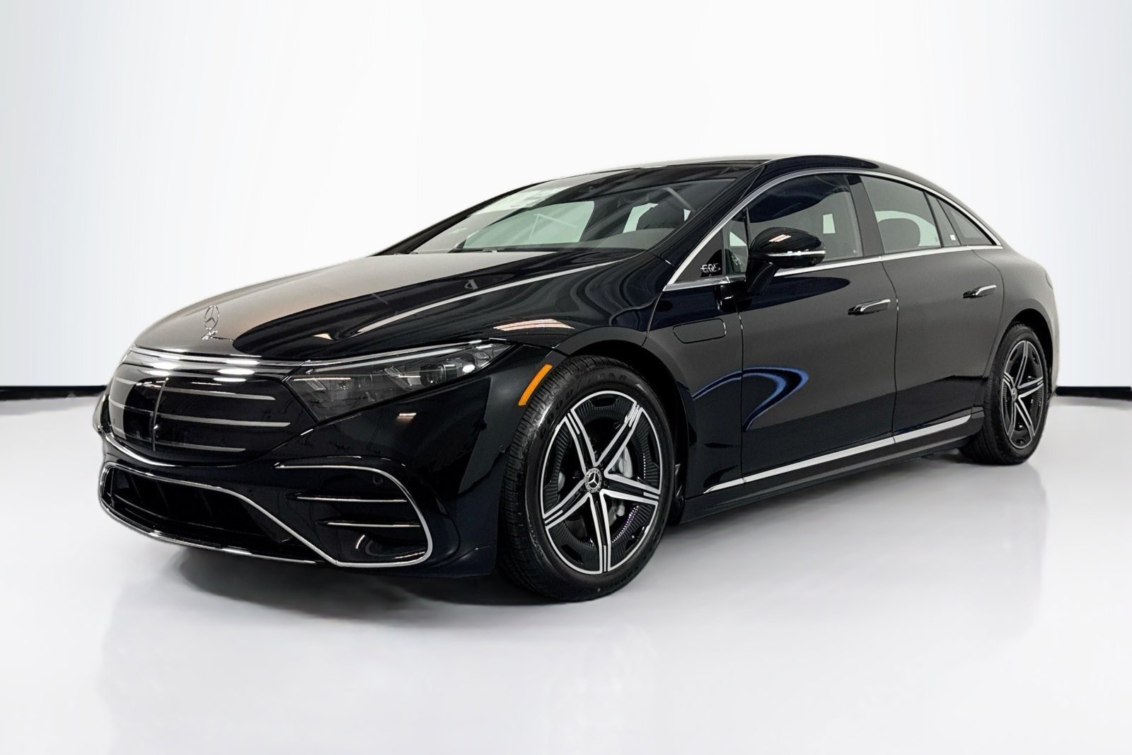 2026 Mercedes-Benz EQS Base