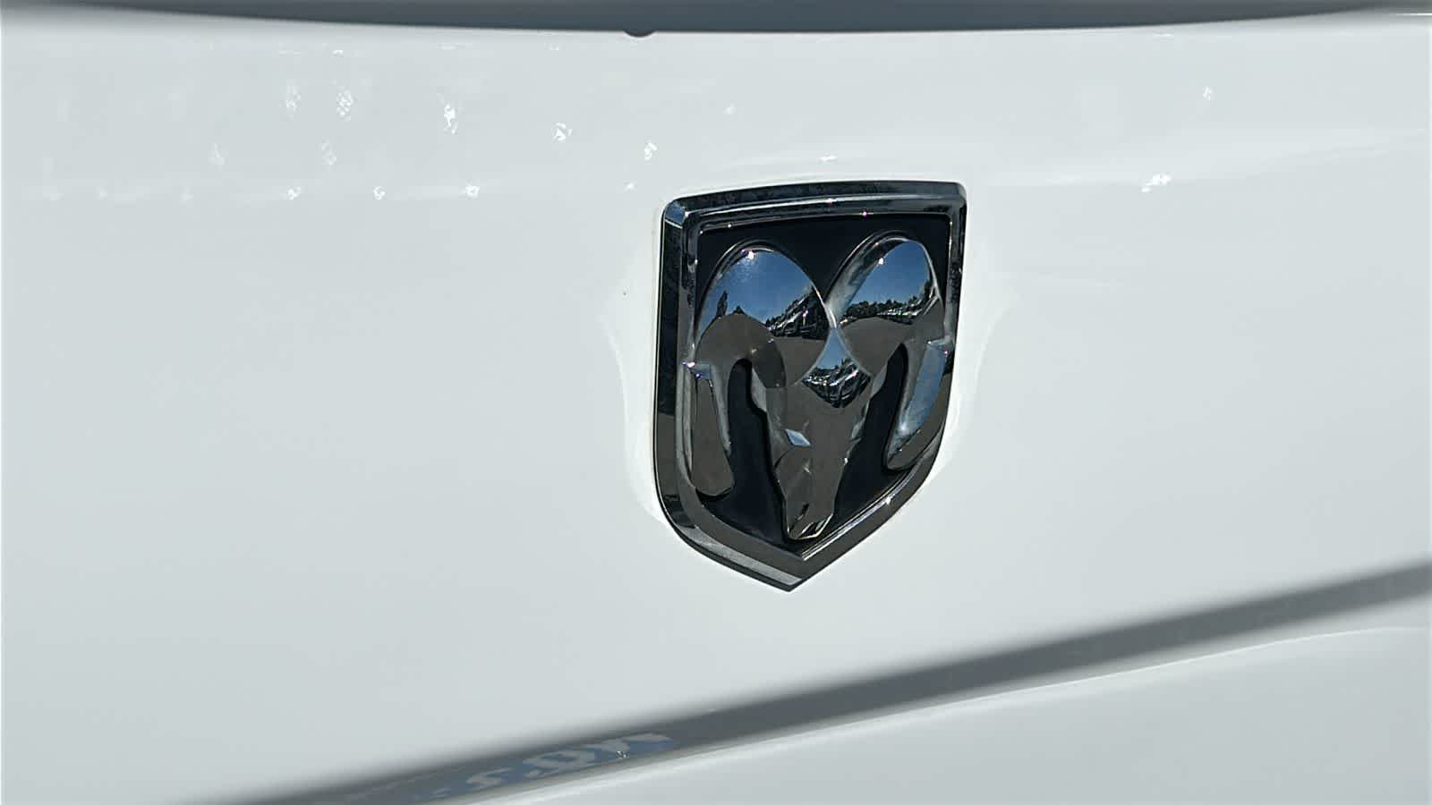 2022 RAM Ram 1500 Classic SLT - Photo 28