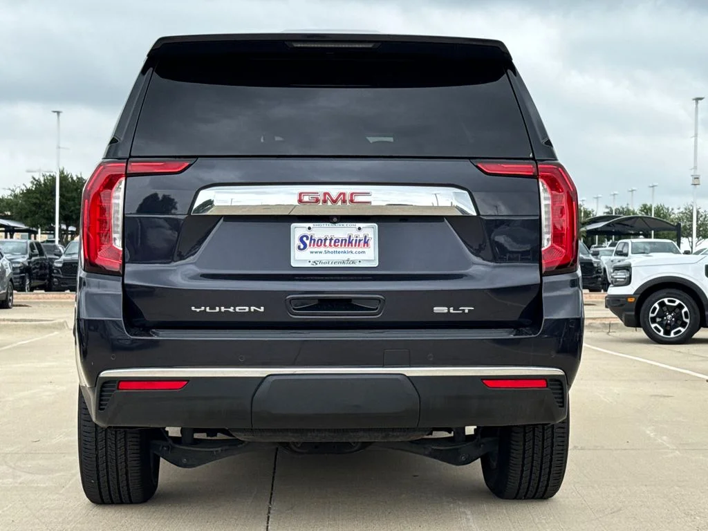 Used 2023 Silver GMC SLT image 7