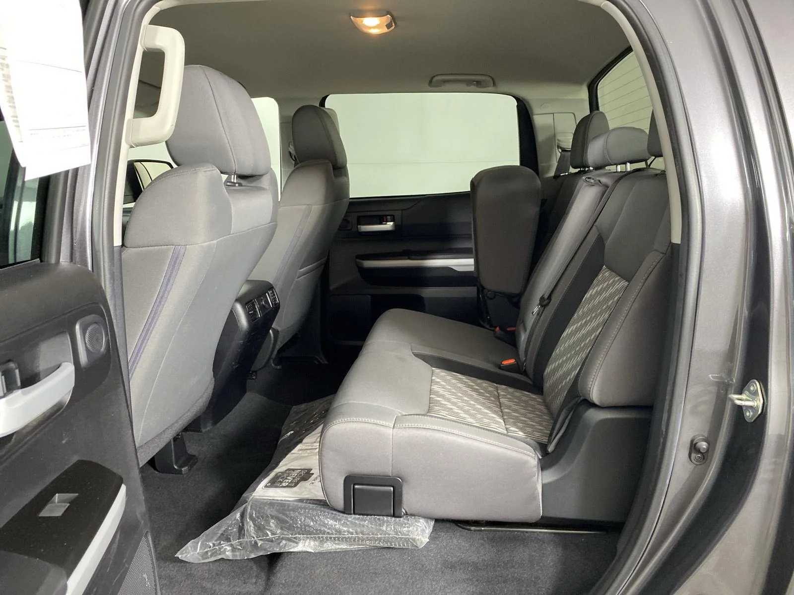 Used 2021 Magnetic Gray Metallic Toyota SR5 image 8
