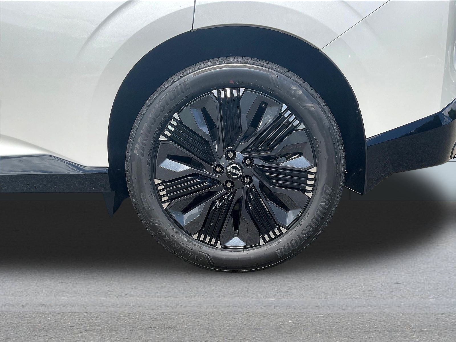 New 2026 White Nissan Platinum image 12