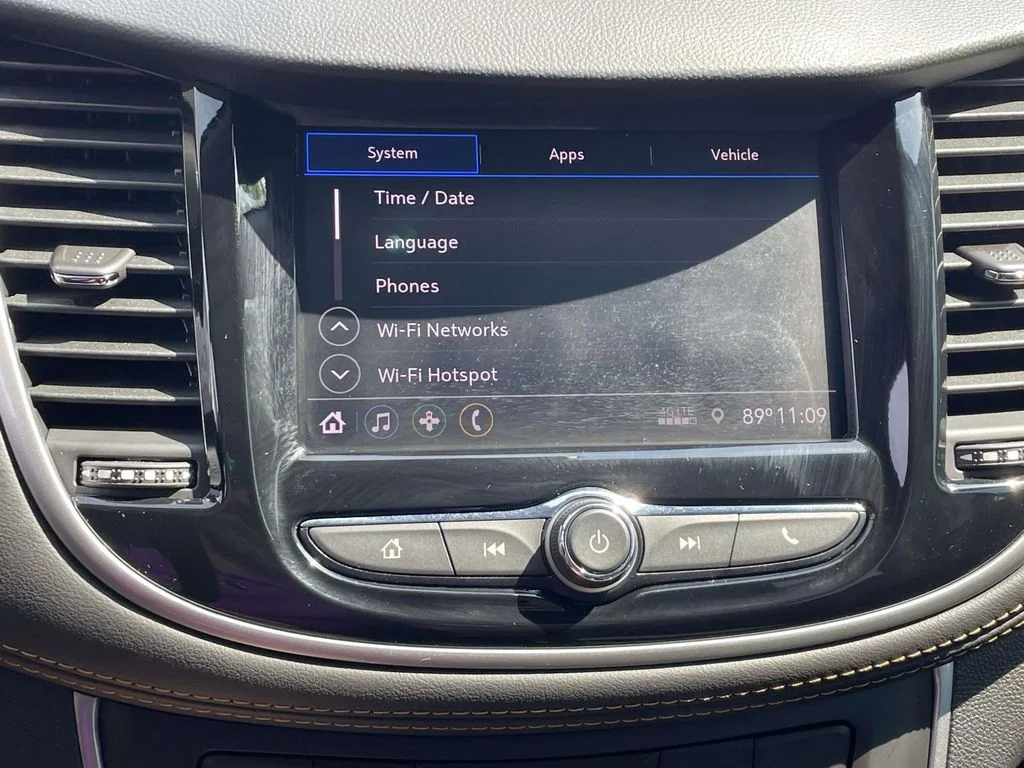 Used 2021 Mosaic Black Metallic Chevrolet LT image 23
