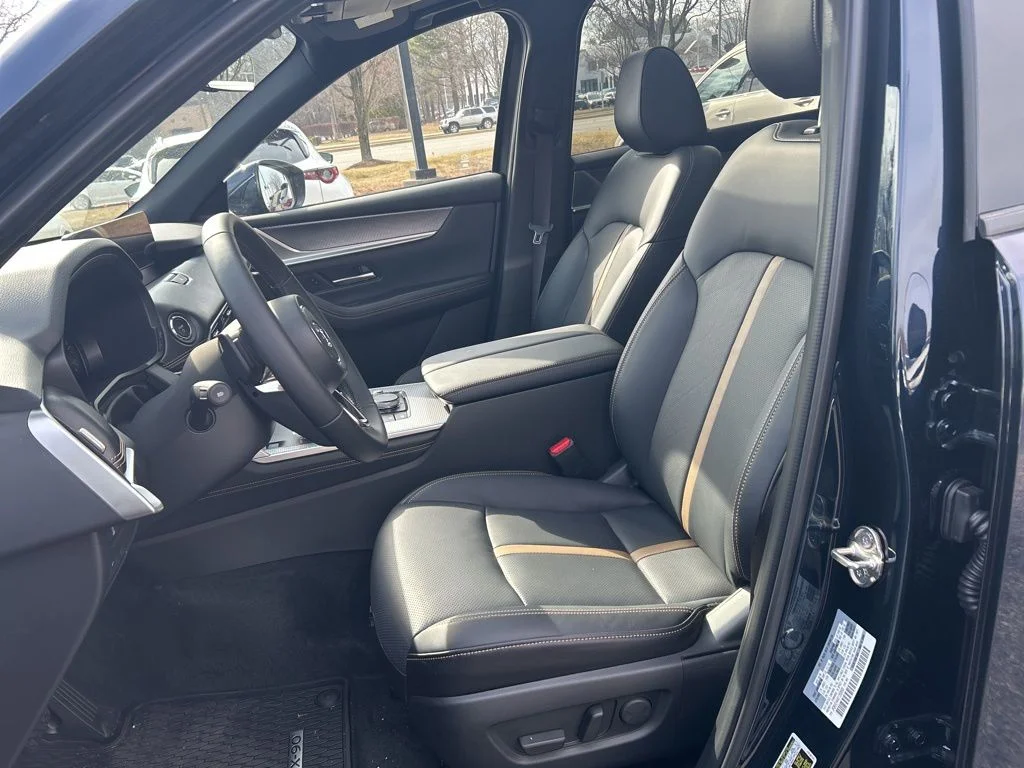 2025 Mazda CX-90 Premium Plus Package - Photo 15
