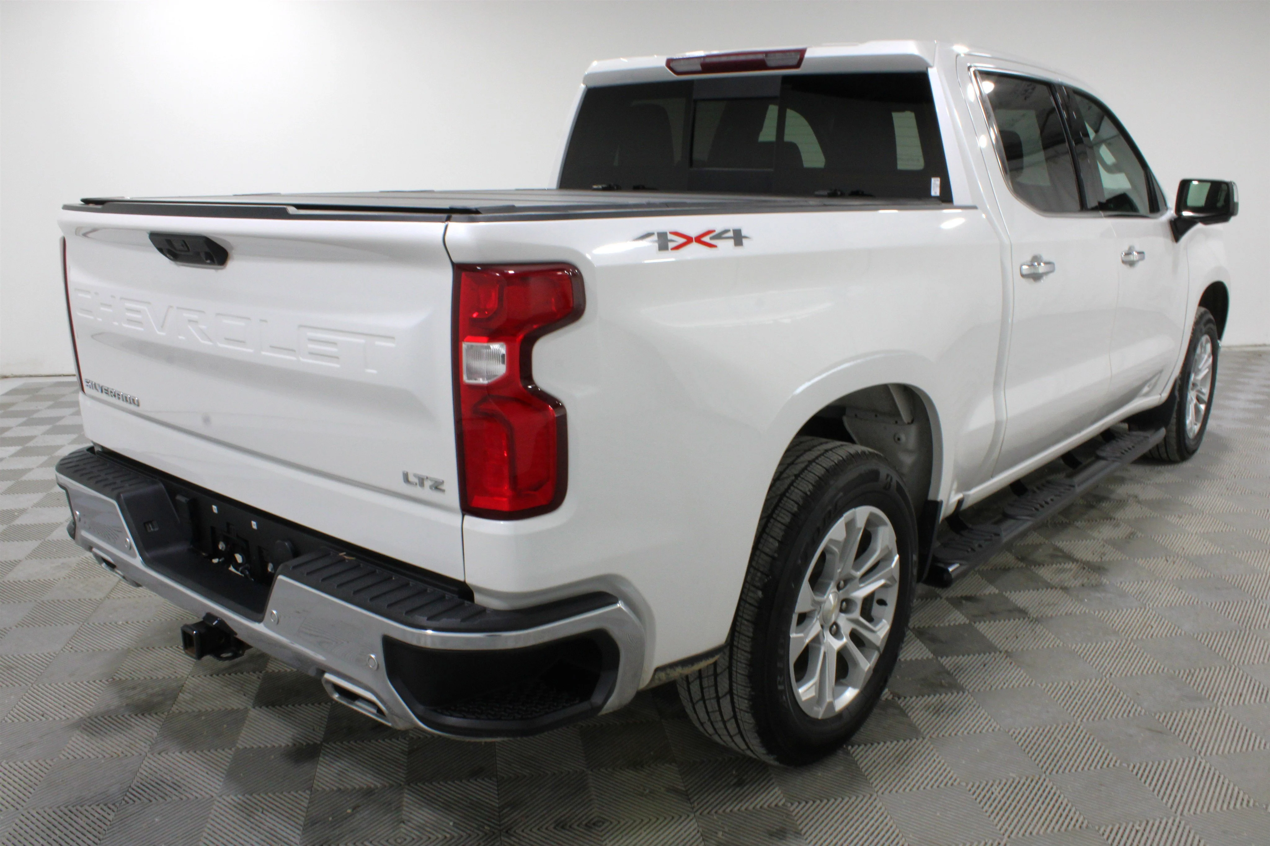 2022 Chevrolet Silverado 1500 LTZ - Photo 27