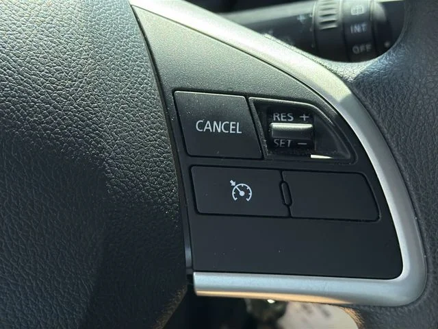 Used 2025 Black Mitsubishi  image 25