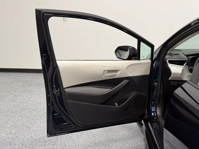 Used 2024  Toyota LE image 11