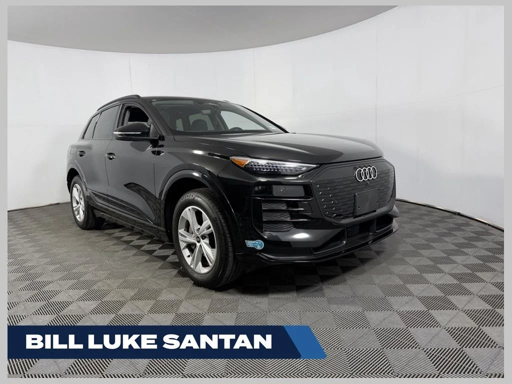 2025 Audi Q6 e-tron Premium Plus's photo