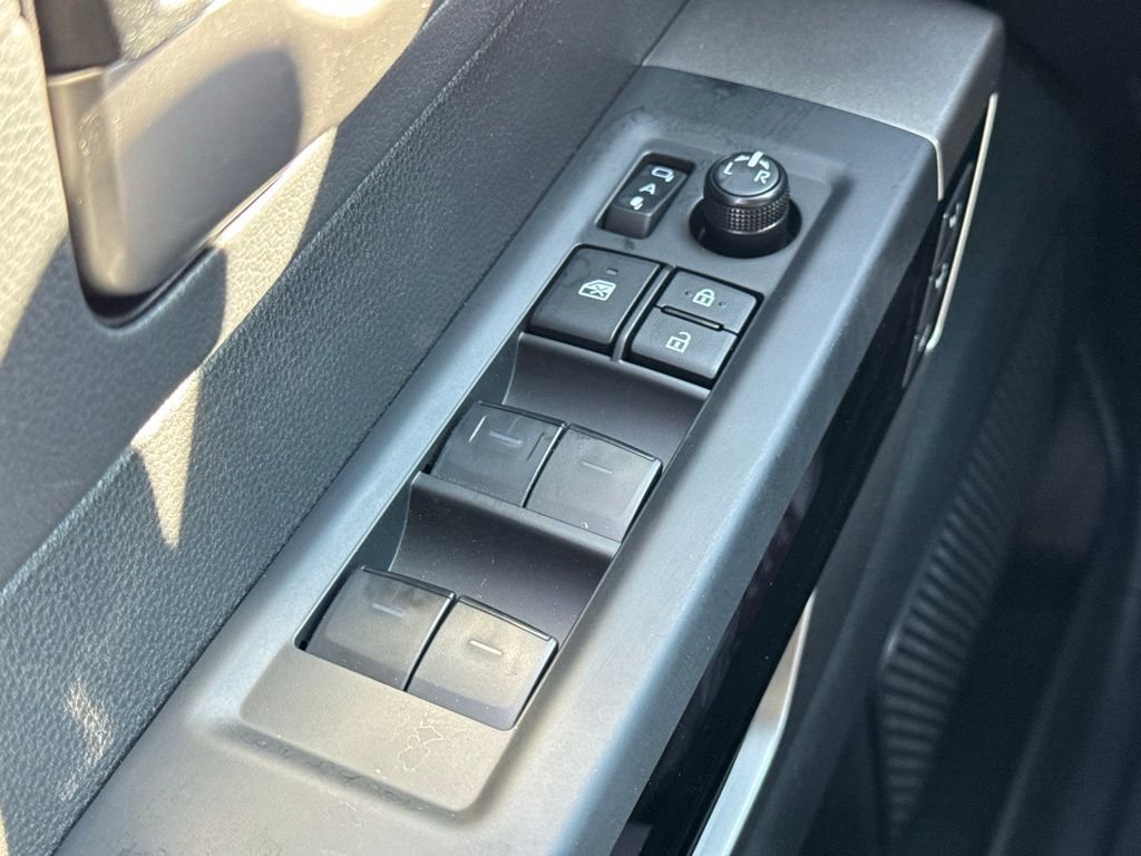 2026 Toyota Tundra Limited - Photo 16