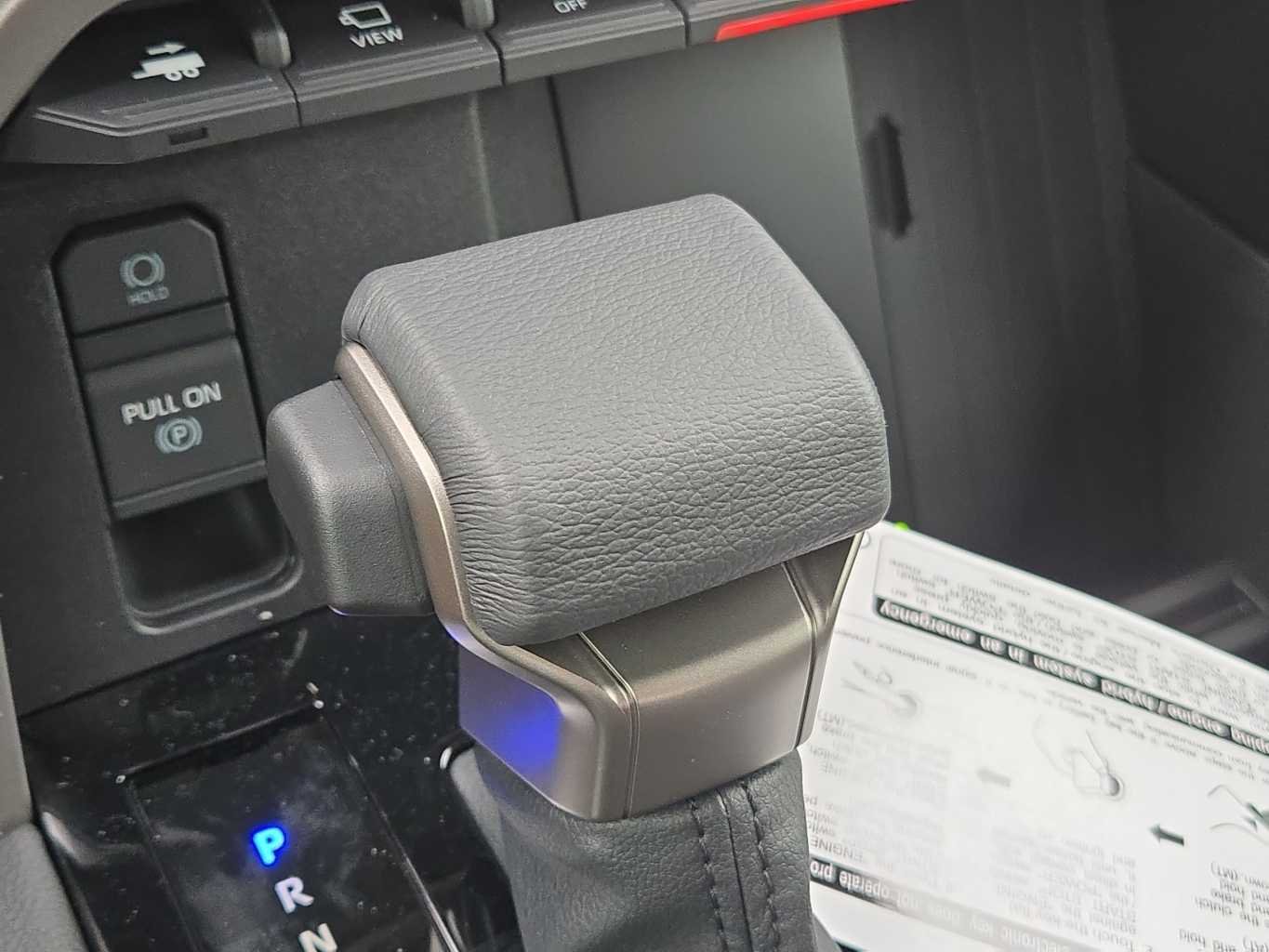 2026 Toyota Tundra Limited - Photo 6