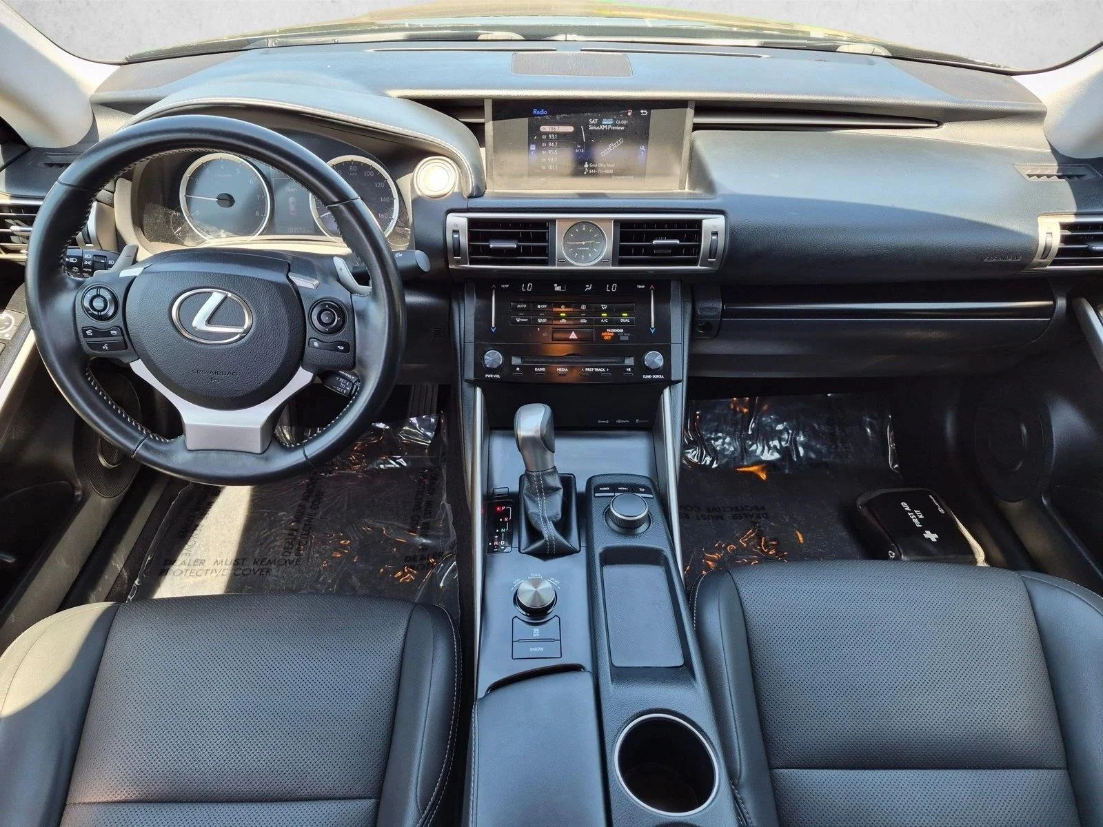 Used 2014 Obsidian Lexus  image 17