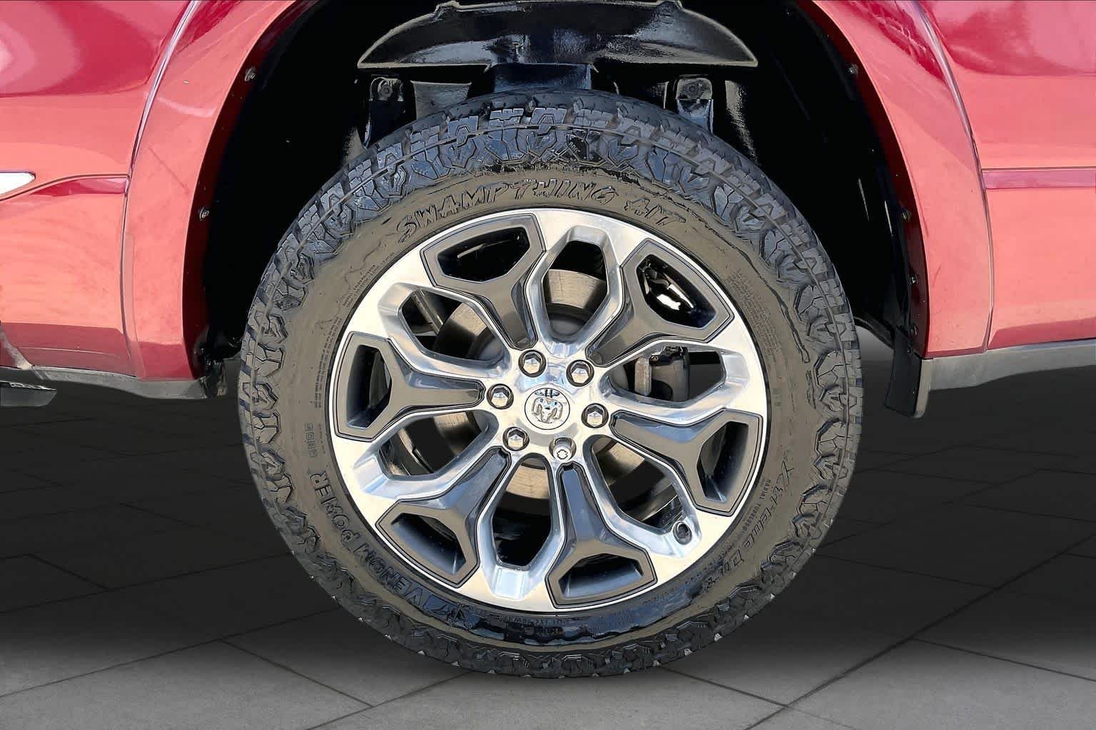 Used 2020 Delmonico Red Pearlcoat Ram Limited image 11