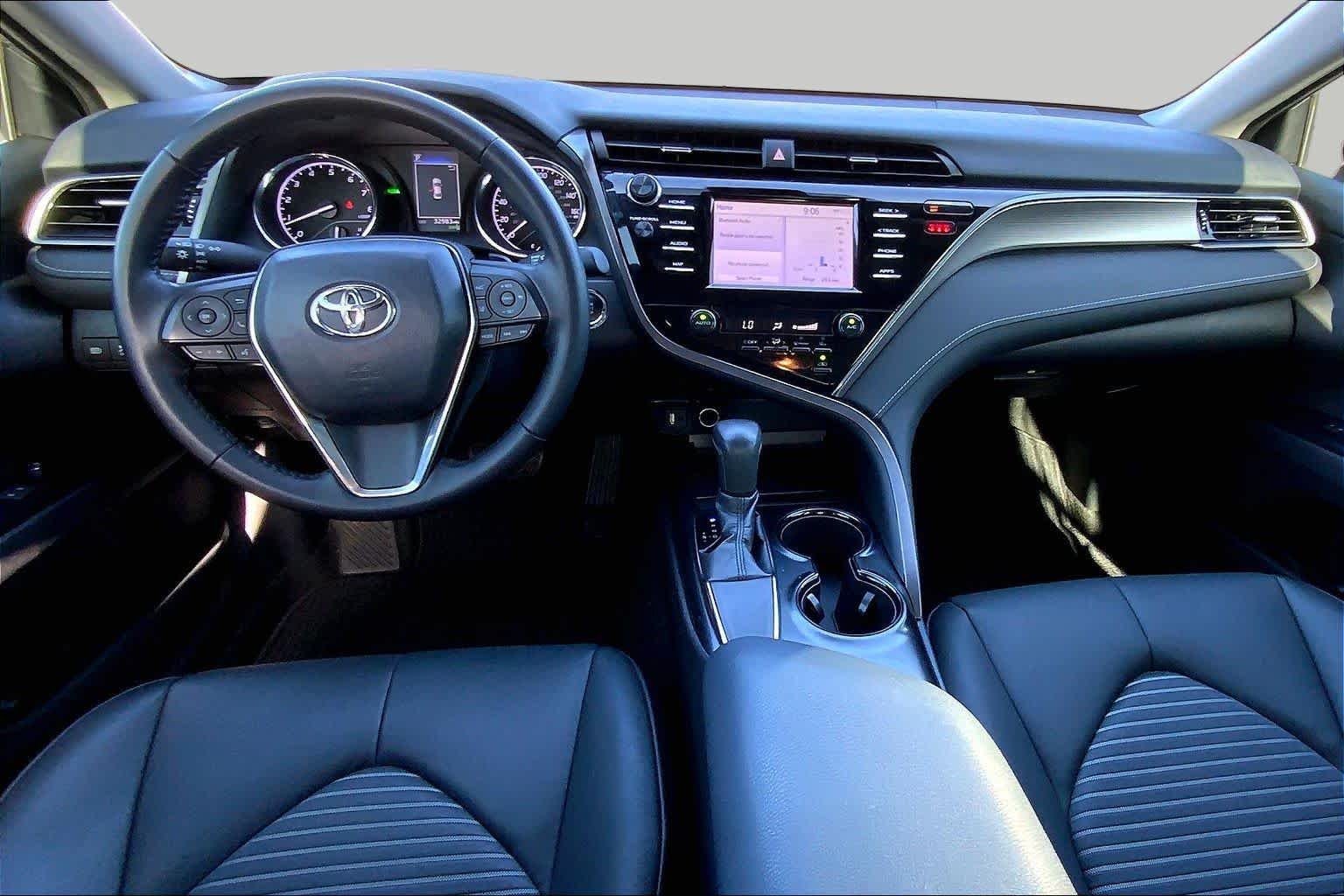 Used 2019 Celestial Silver Metallic Toyota SE image 16