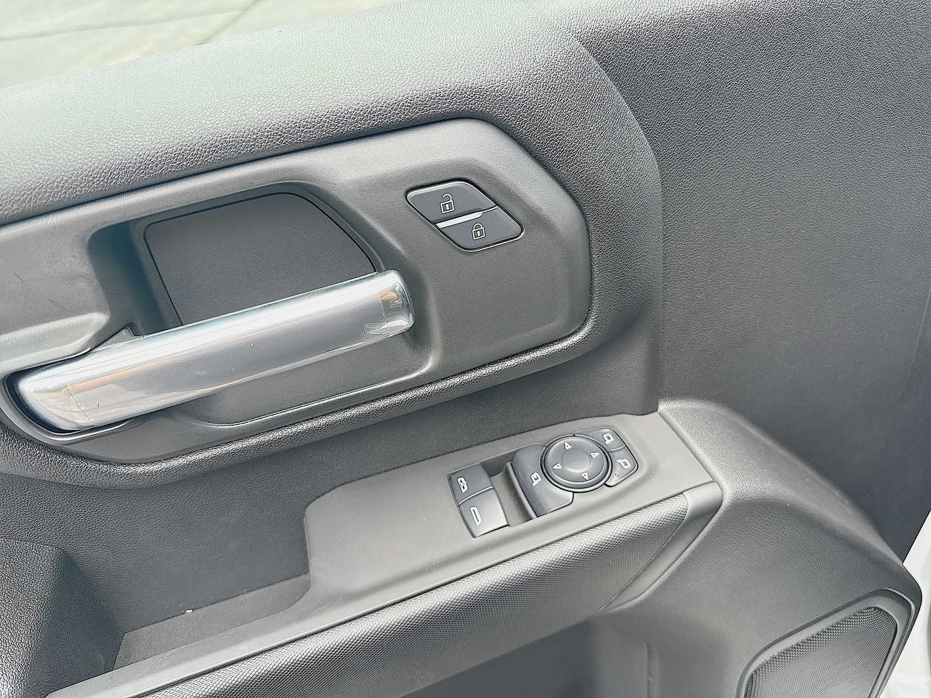 2025 GMC Sierra 3500HD Pro - Photo 21
