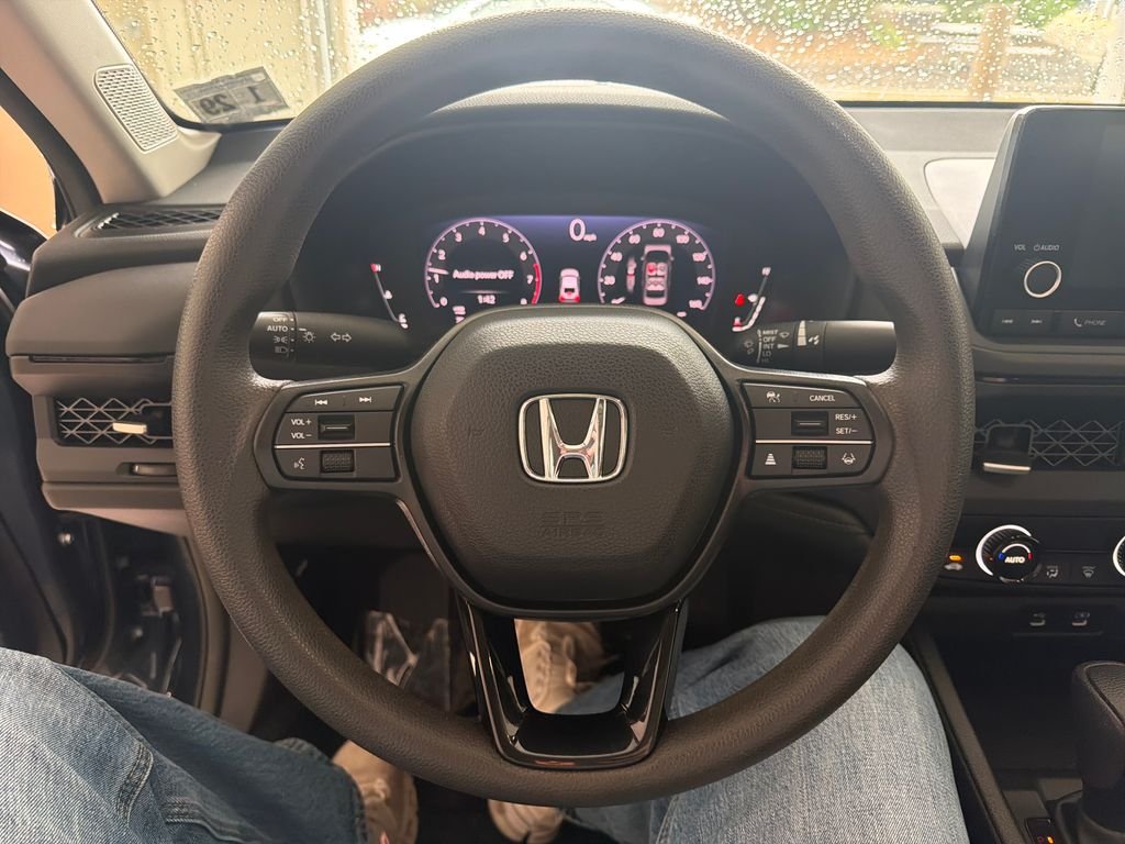 Used 2024  Honda EX image 24