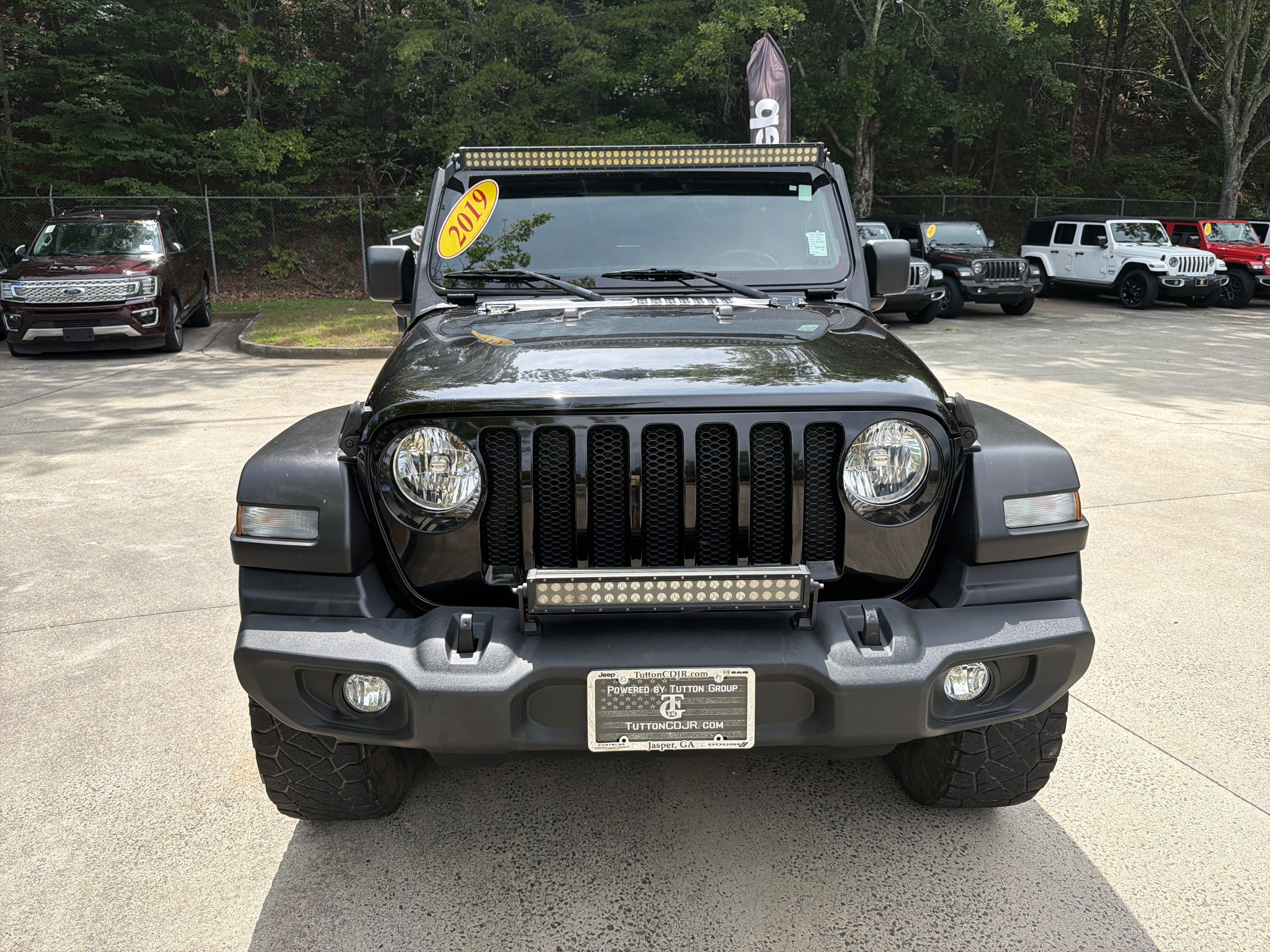 Used 2019 Black Clearcoat Jeep Sport S image 2