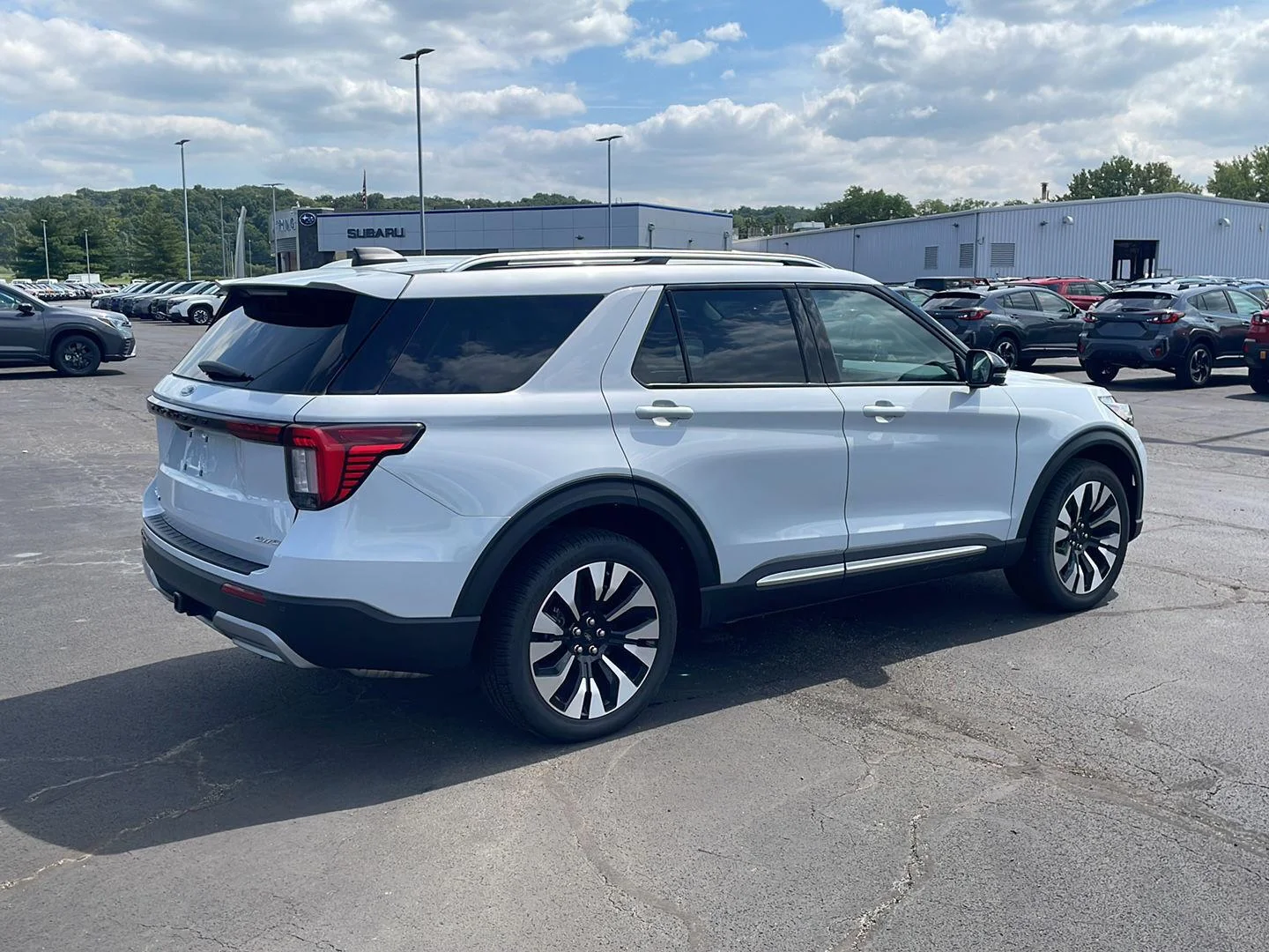 New 2026 Space White Metallic Ford Platinum image 5