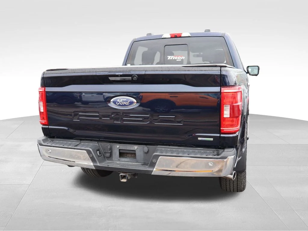 Used 2022 Blue Metallic Ford XLT image 15