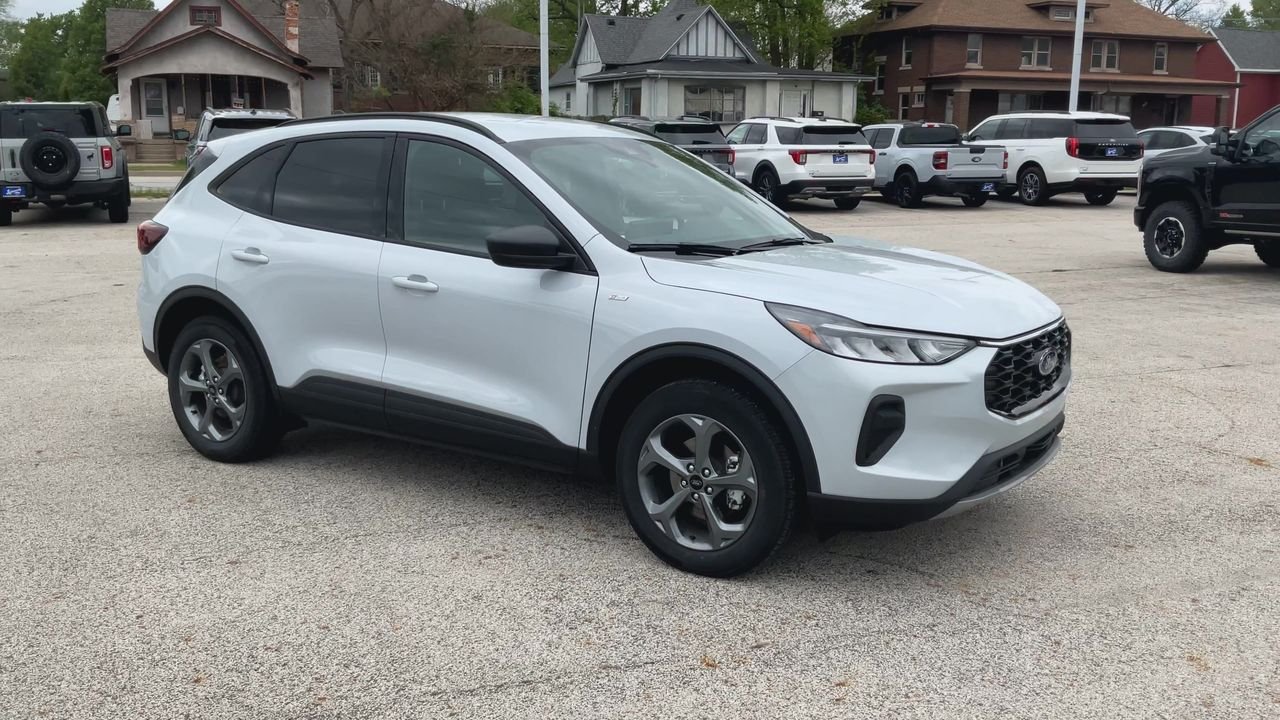 2026 Ford Escape ST-Line - Photo 6