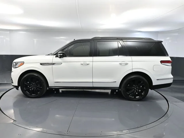 2022 Lincoln Navigator Black Label - Photo 11
