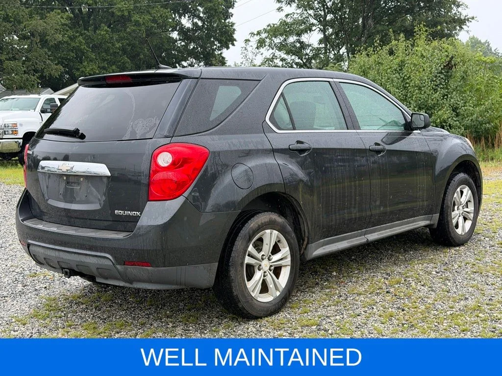 Used 2014 Gray Chevrolet LS image 4