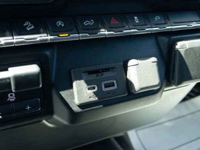 Used 2020 Silver Chevrolet LT image 42