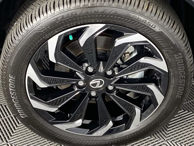 Used 2025 Black Lexus 300h F SPORT Design image 31