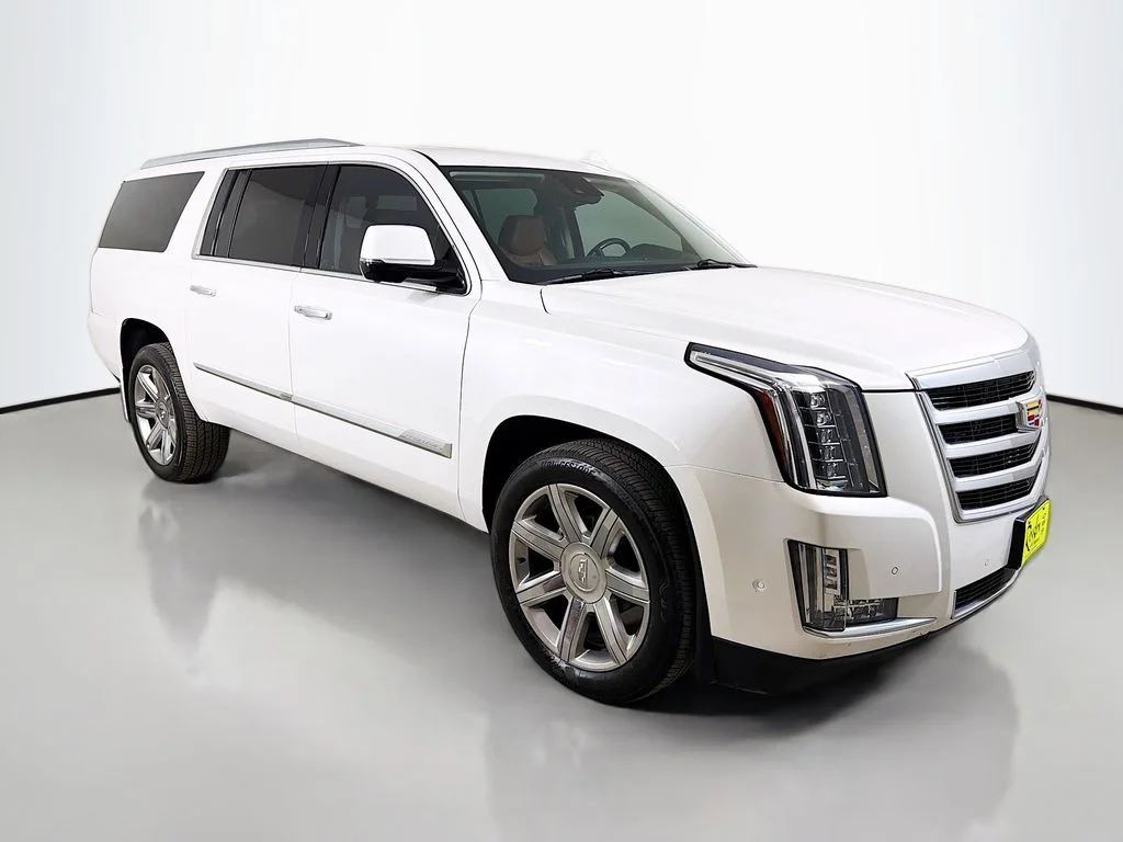 Used 2017 White Cadillac Premium image 4