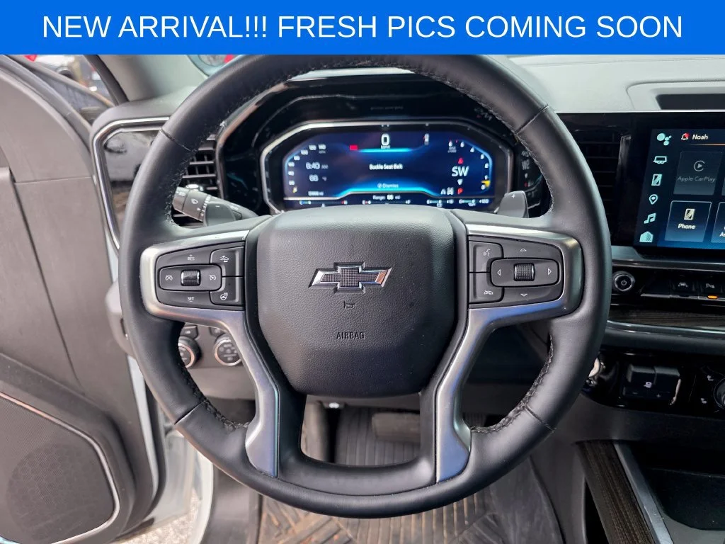 Used 2023 SUMMIT WHITE Chevrolet LT Trail Boss image 12