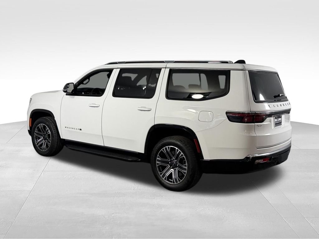 Used 2025 Bright White Clearcoat Jeep  image 7