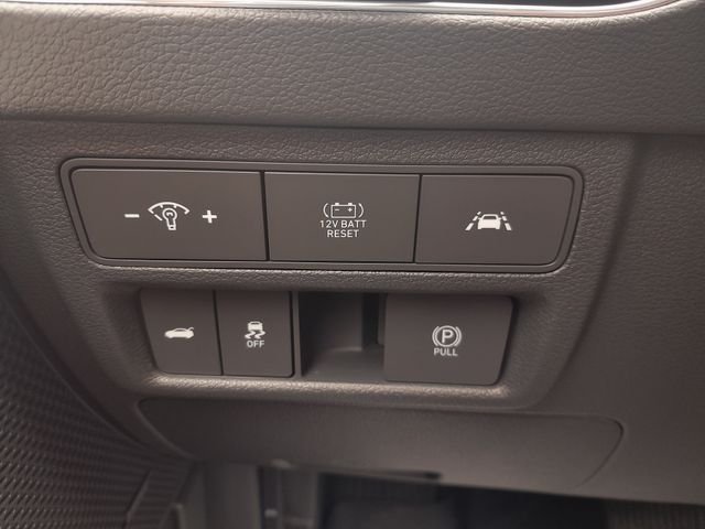 2023 Hyundai Sonata Hybrid Limited - Photo 18