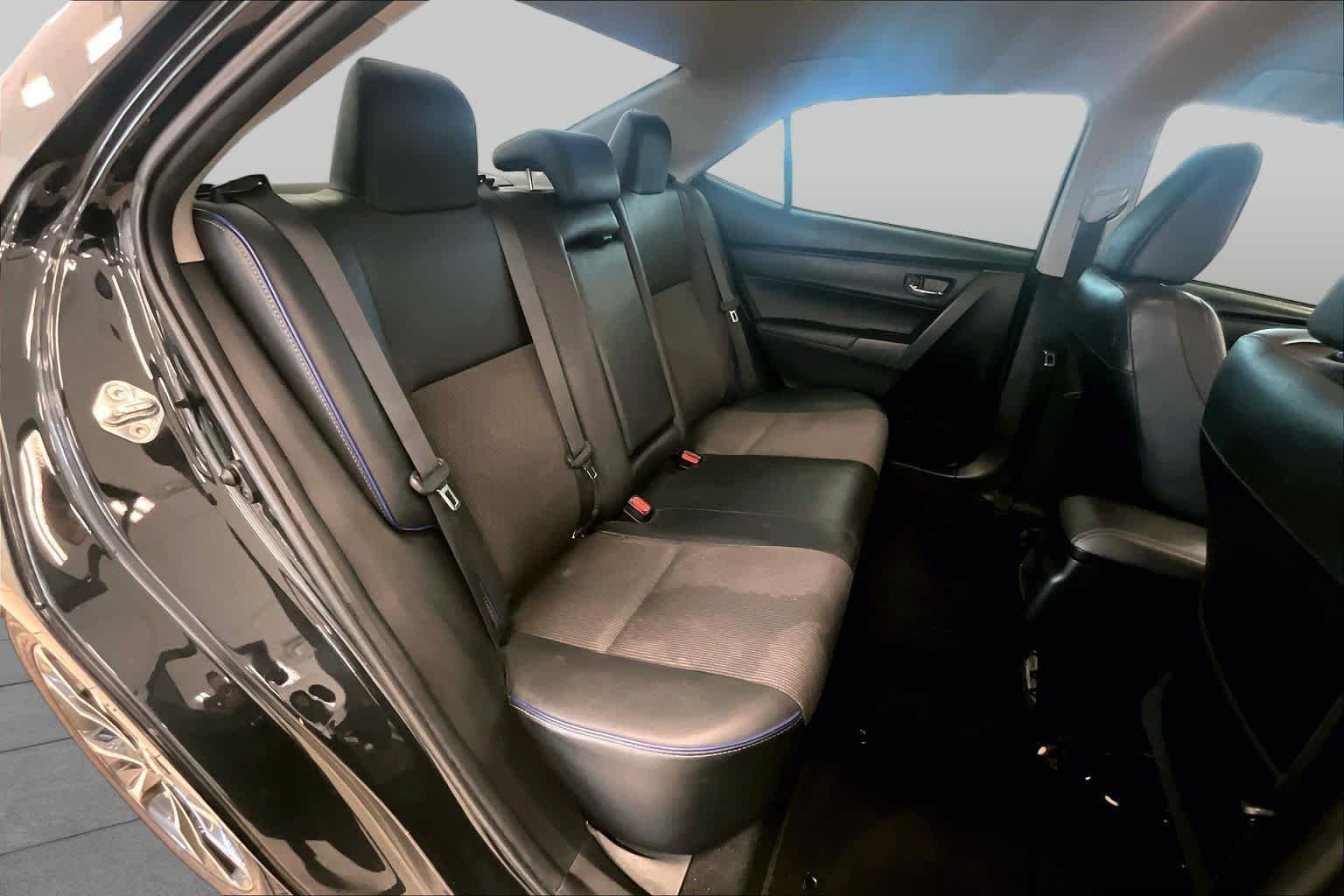 Used 2018 Black Sand Pearl Toyota SE image 19