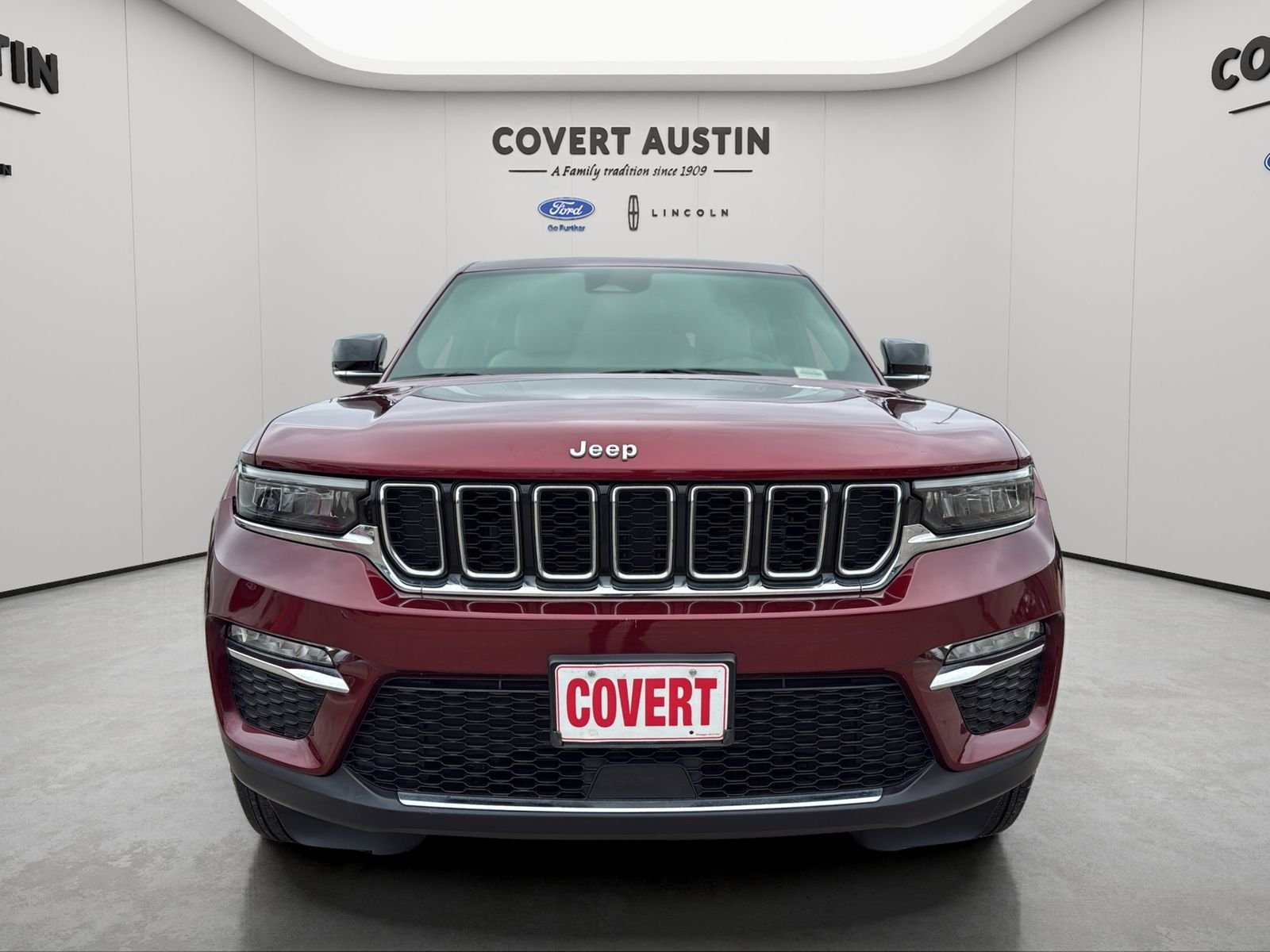 Used 2023 Red Jeep Limited image 8