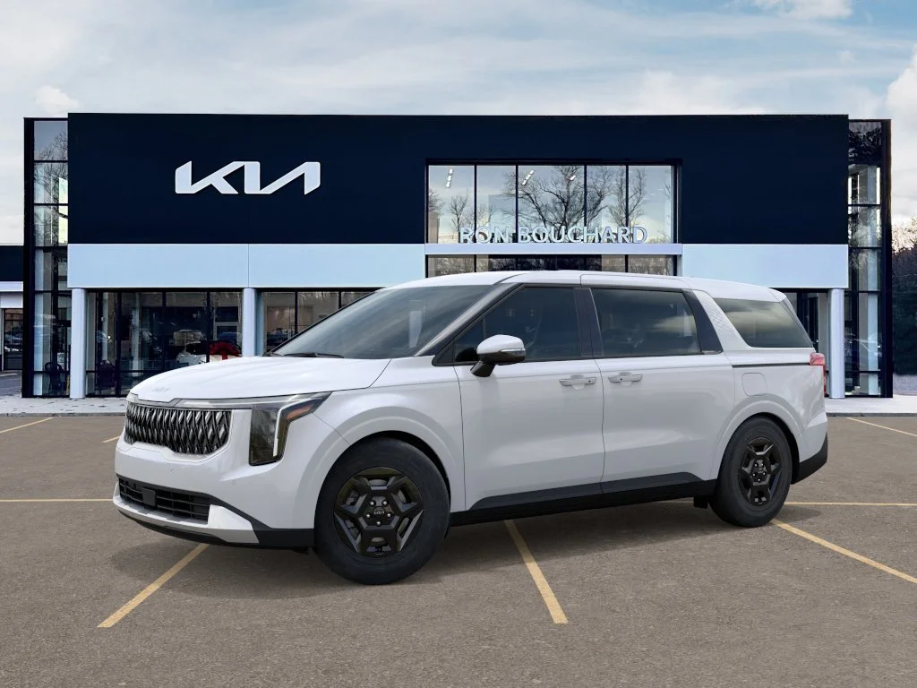 New 2027 Snow White Pearl Kia LXS image 3