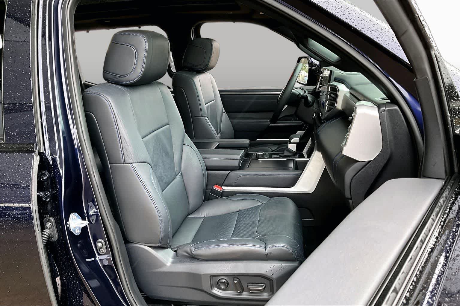 Used 2025 Blueprint Toyota Platinum Hybrid image 9