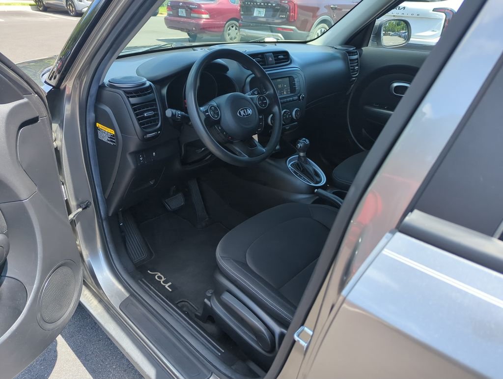 Used 2017 Gray Kia Base image 11