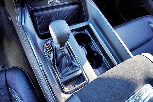 New 2026 Diamond Black Crystal Pearl-Coat Exterior Paint RAM RHO image 38