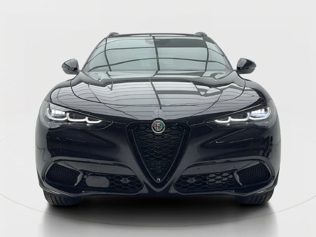 New 2026 Black Alfa Romeo Base image 4