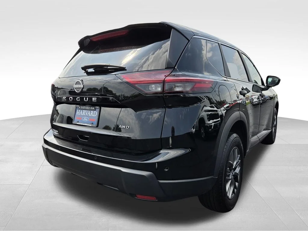 Used 2025 Super Black Nissan S image 37