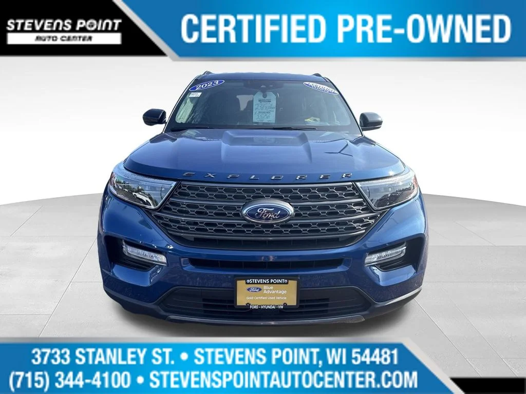 Used 2023 Atlas Blue Metallic Ford XLT image 11