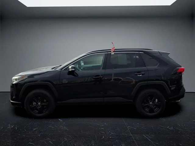 2024 Toyota RAV4 XLE - Photo 6