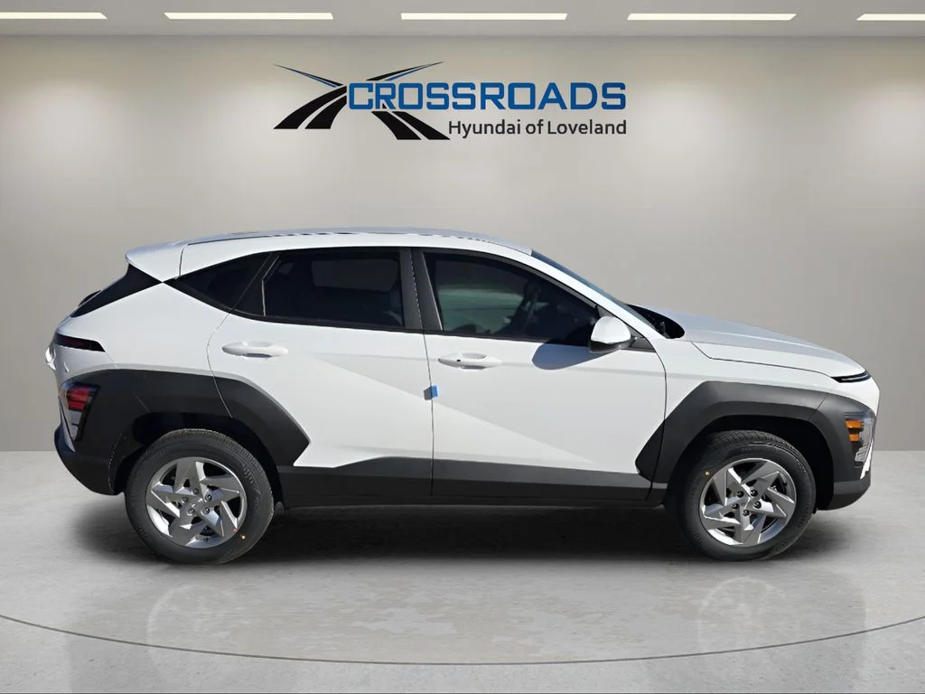 Used 2026 Atlas White Hyundai SE image 7