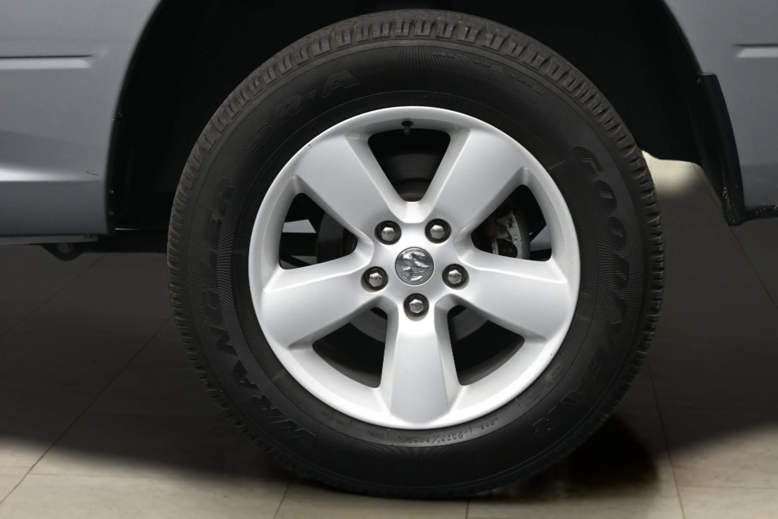 2024 RAM Ram 1500 Classic SLT - Photo 19