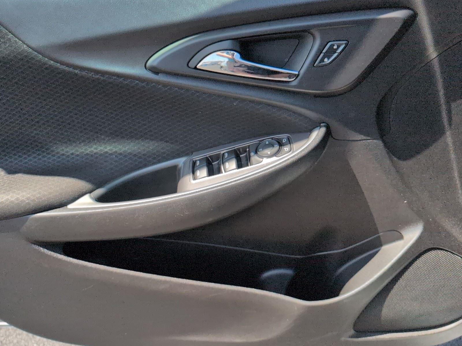Used 2024 Sterling Gray Metallic Chevrolet LT image 19
