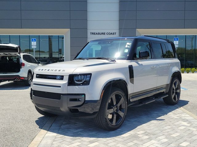 2026 Land Rover Defender 110 X-Dynamic SE