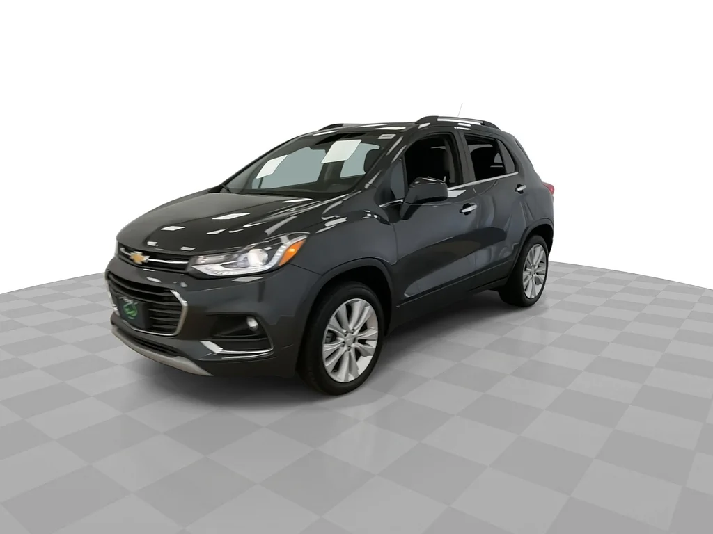 Used 2019 Nightfall Gray Metallic Chevrolet Premier image 5