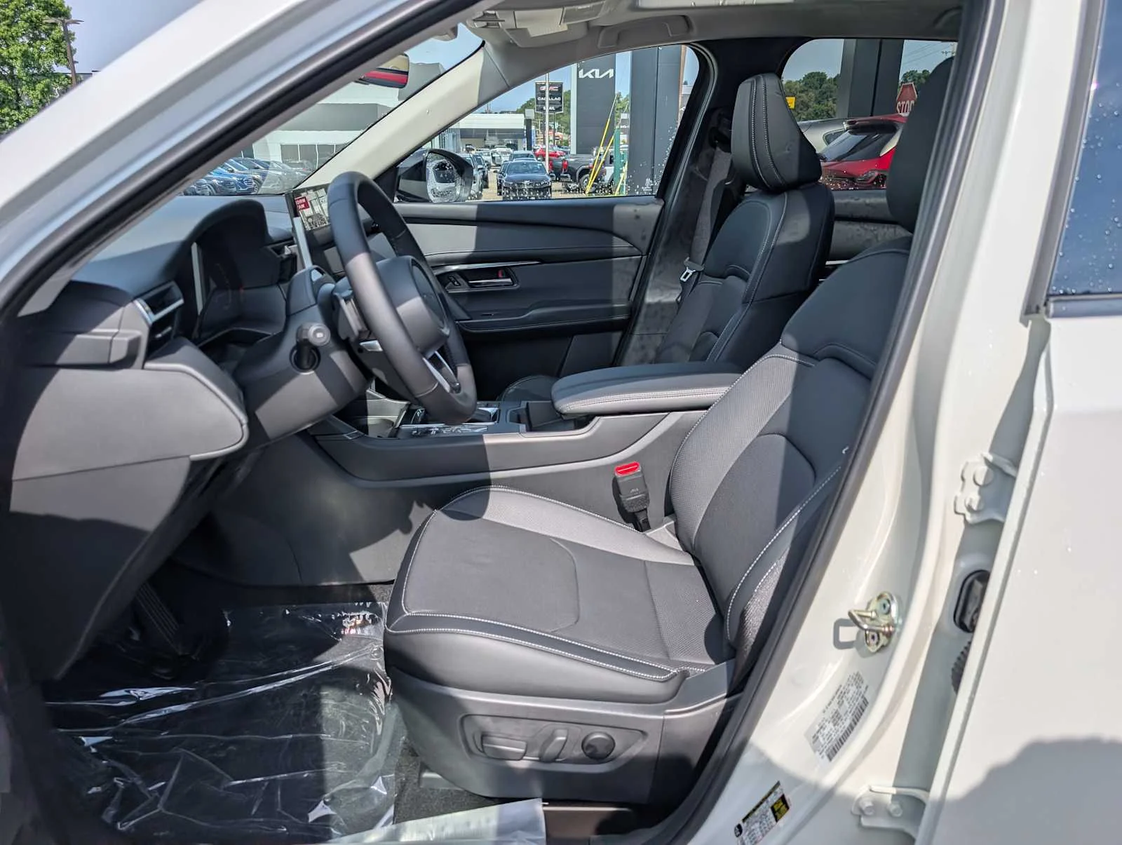 New 2026 Rhodium White Metallic Mazda 2.5 S Premium Plus AWD image 4