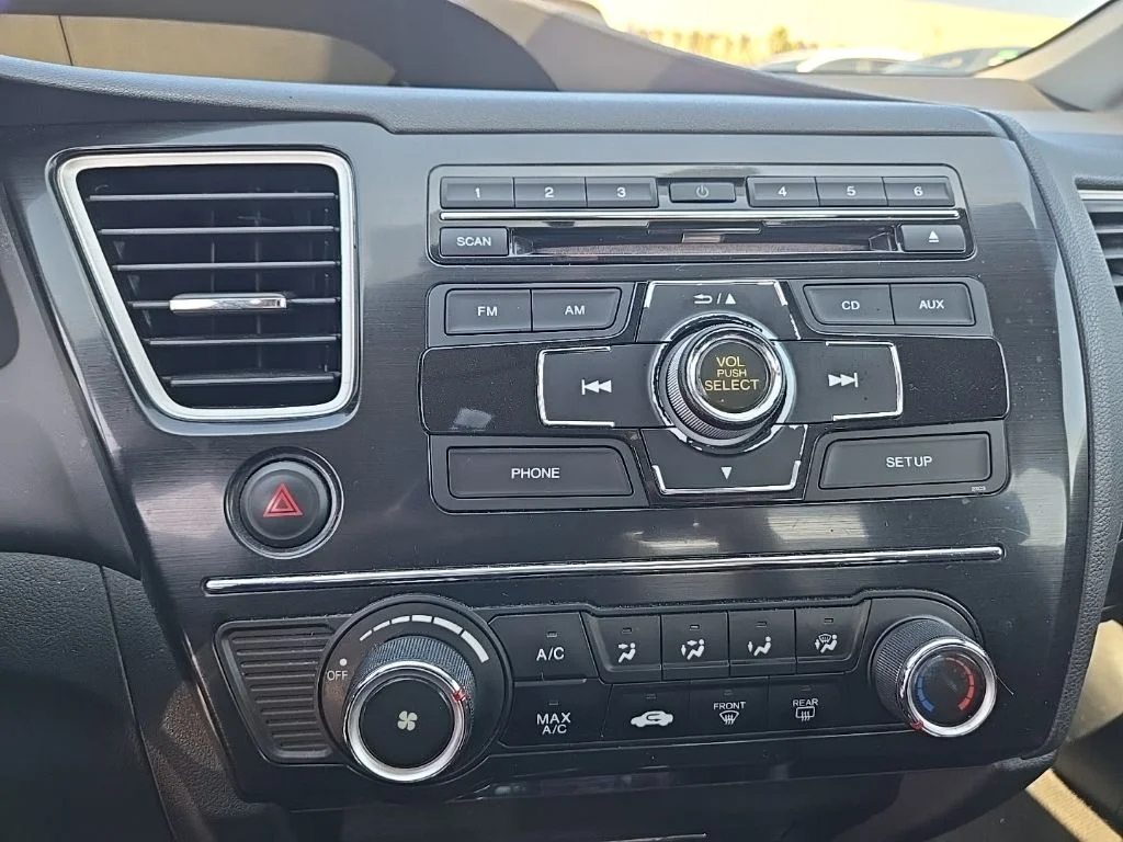 Used 2013 Gray Honda LX image 20